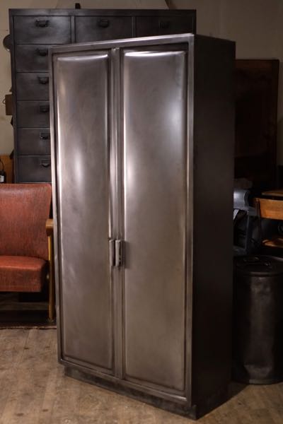 meuble industriel vintage 2 portes